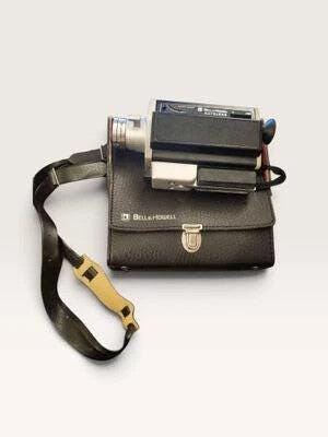 [61348AC] Vintage Bell & Howell Autoload Focus-Matic Super 8 Camera with Case