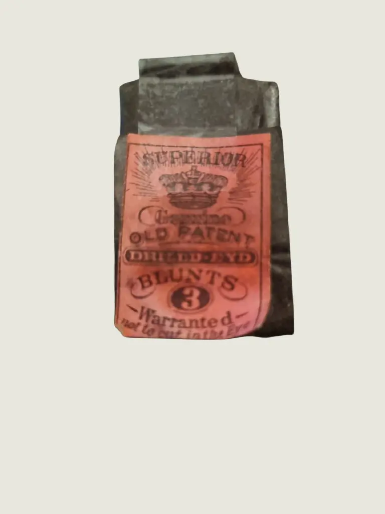 [94398AC] Richard Hemming &amp; Son Blunts No. 3 Needle Case with Needles