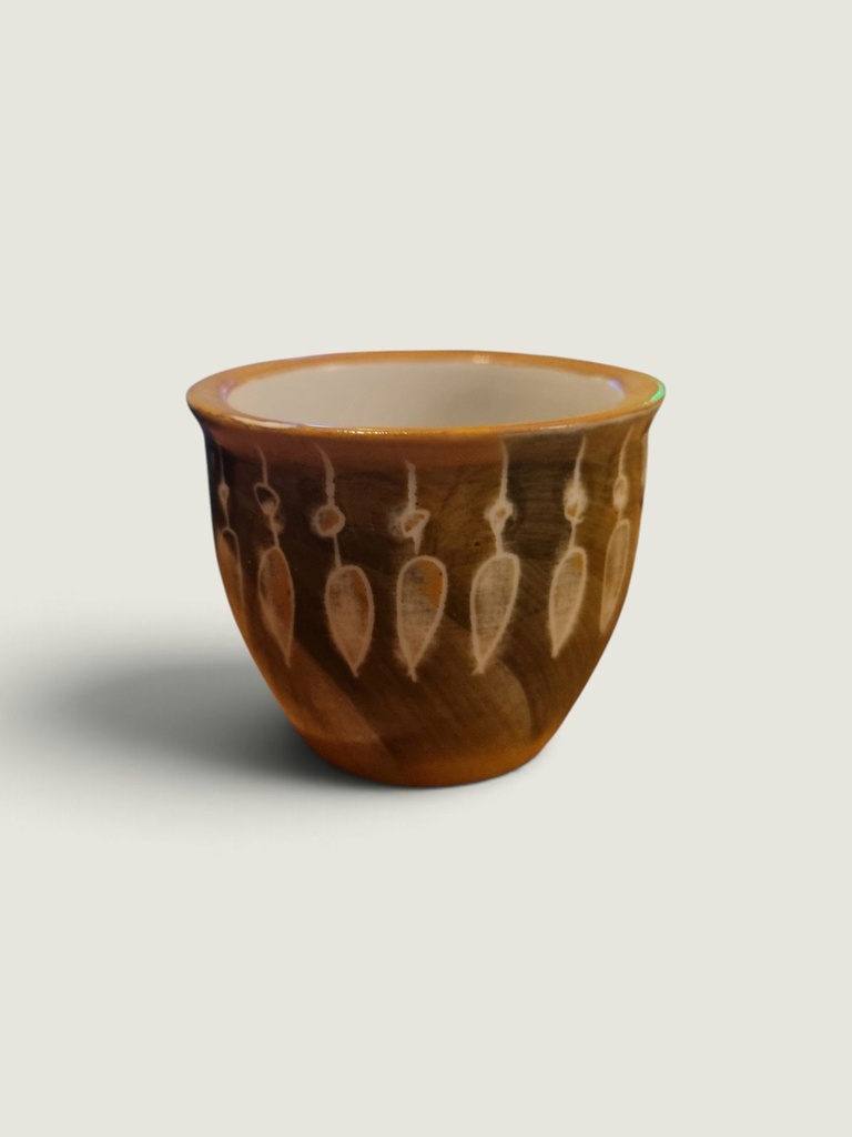 [54621AC] Small Ceramic Bowl with Cream Leaf Motifs – Brown Glaze, Ø 7.5 cm