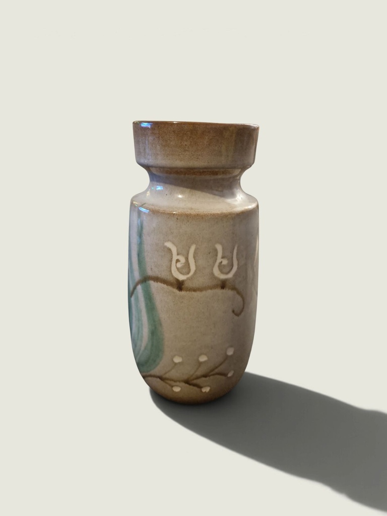 [AC-01215] Vintage West German Ceramic Vase 242-22 – Botanical Decoration, 22.5 cm